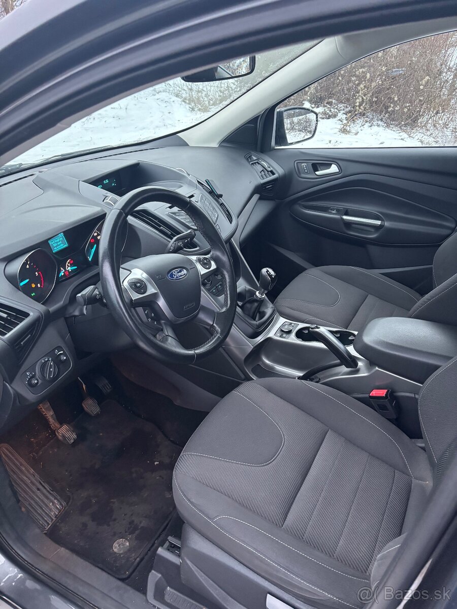 Ford Kuga 2.0 TDCi - 12