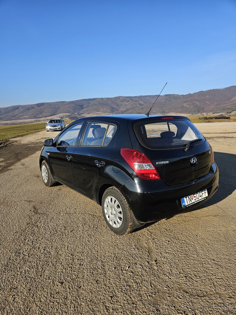 Hyundai i20 - 12