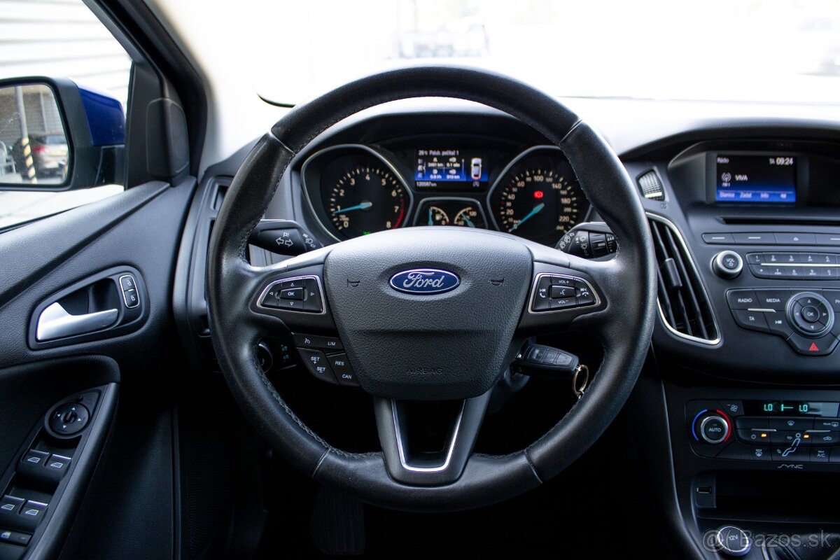 Ford Focus Kombi 1.0 EcoBoost Business X 2017 - 12