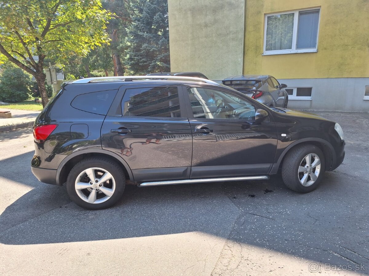 Nissan Qashqai +2 - 12