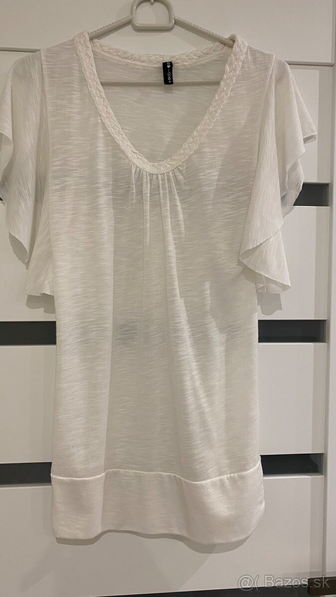 Predam lacno velky balik oblecenia velkost S - 12