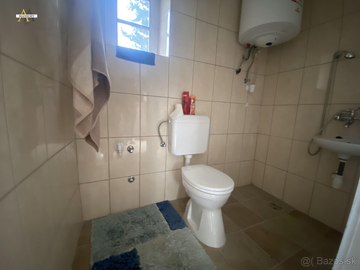 Na predaj 4 izbový rodinný dom za 33 000 eur na pozemku 174 - 12