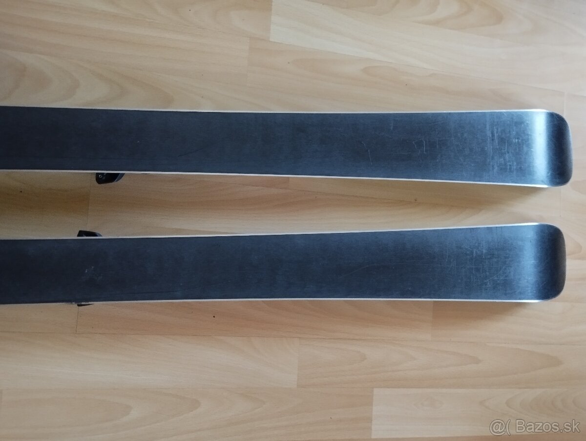 Predám detské lyže, lyžiarky a palice - 12