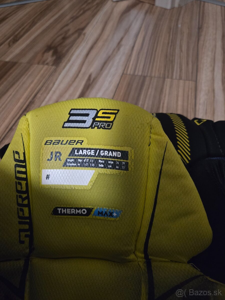 Predam hokejove veci - 12