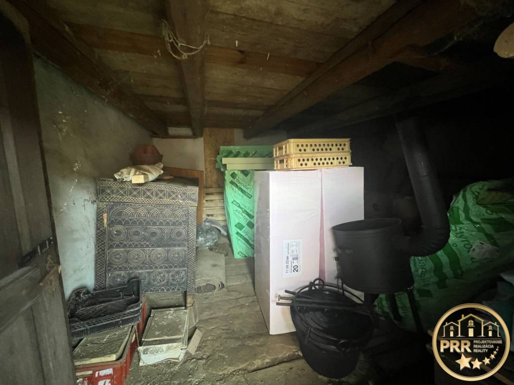 NOVÁ CENA  predaj romantickej chalúpky v Šípkove - 12