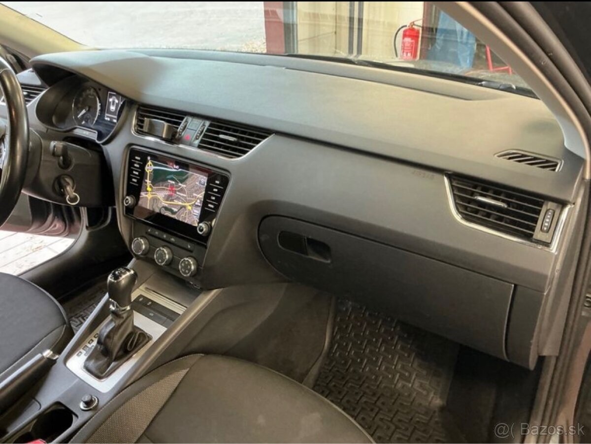 ŠKODA OCTAVIA COMBI 2.0 TDI DSG 110KW 4/2018•FULL LED•CAM - 12