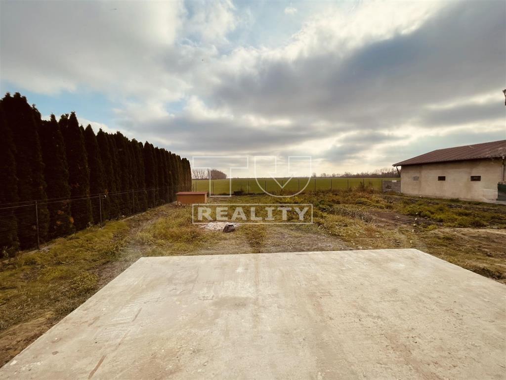 Moderný rodinný dom z roku 2025 na priestrannom pozemku... - 12