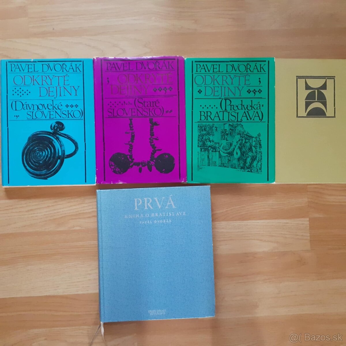 KNIHY - MESTÁ, CESTOPISY A INÉ - 12