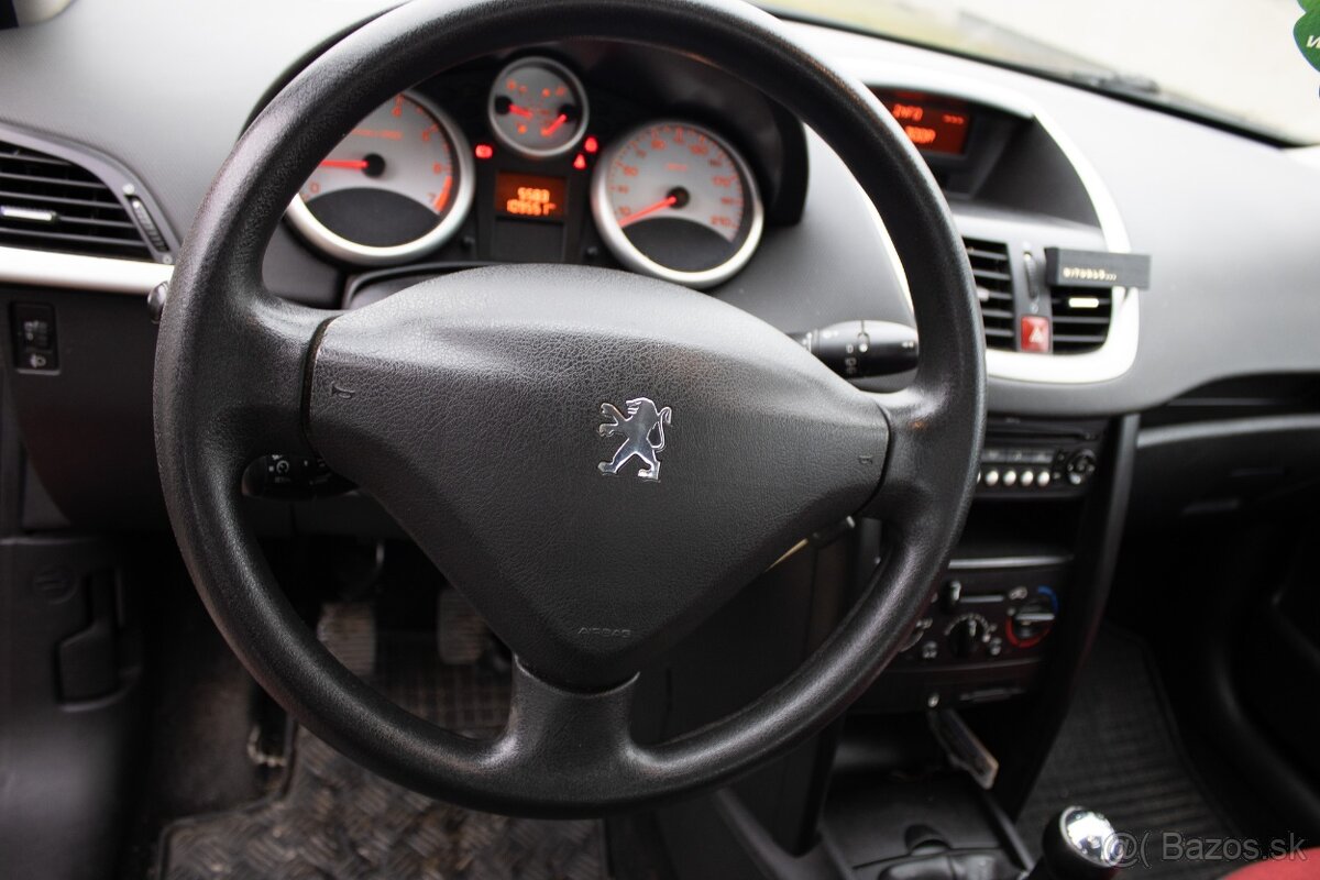 Peugeot 207 1.4e 16V VTi Classic Pack - 12