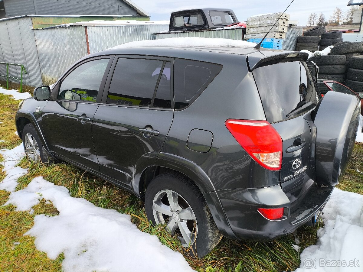 Toyota RAV4 d-cat 130 2009 - 12