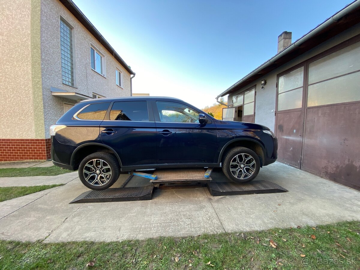 Pneumatický nožnicový zdvihák HOMOLA - 12