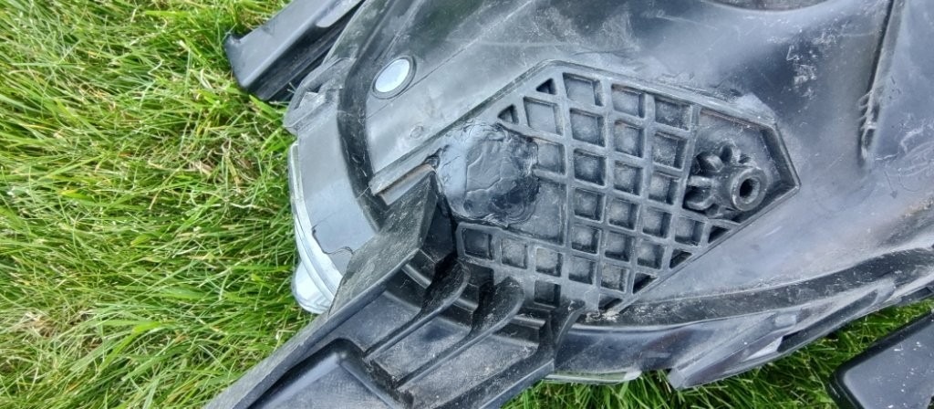 Kia Ceed 3 III CD 2018 - 2021 - Predna hmlovka mlhovka - 12