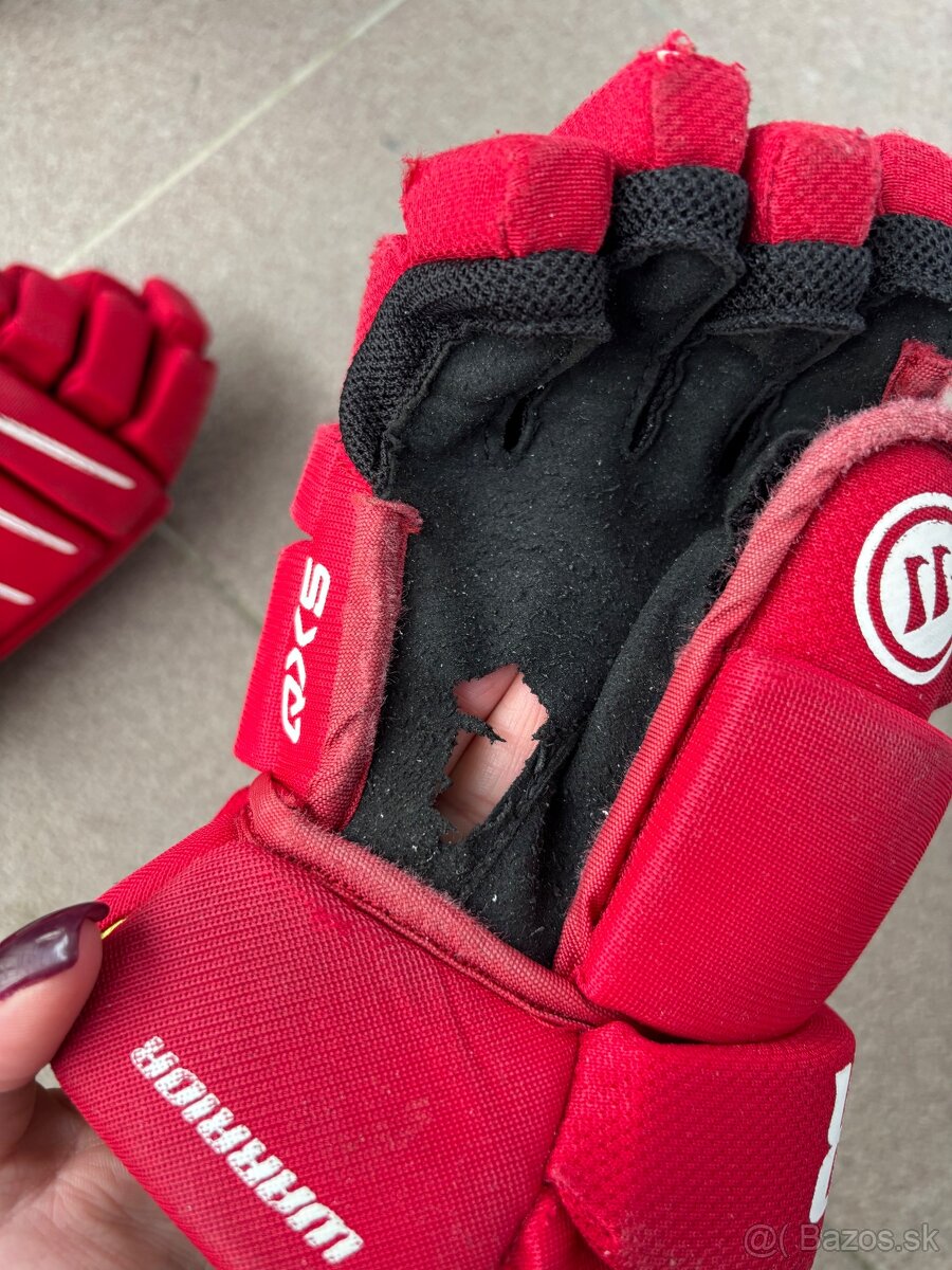 Hokejové veci - deti - 12