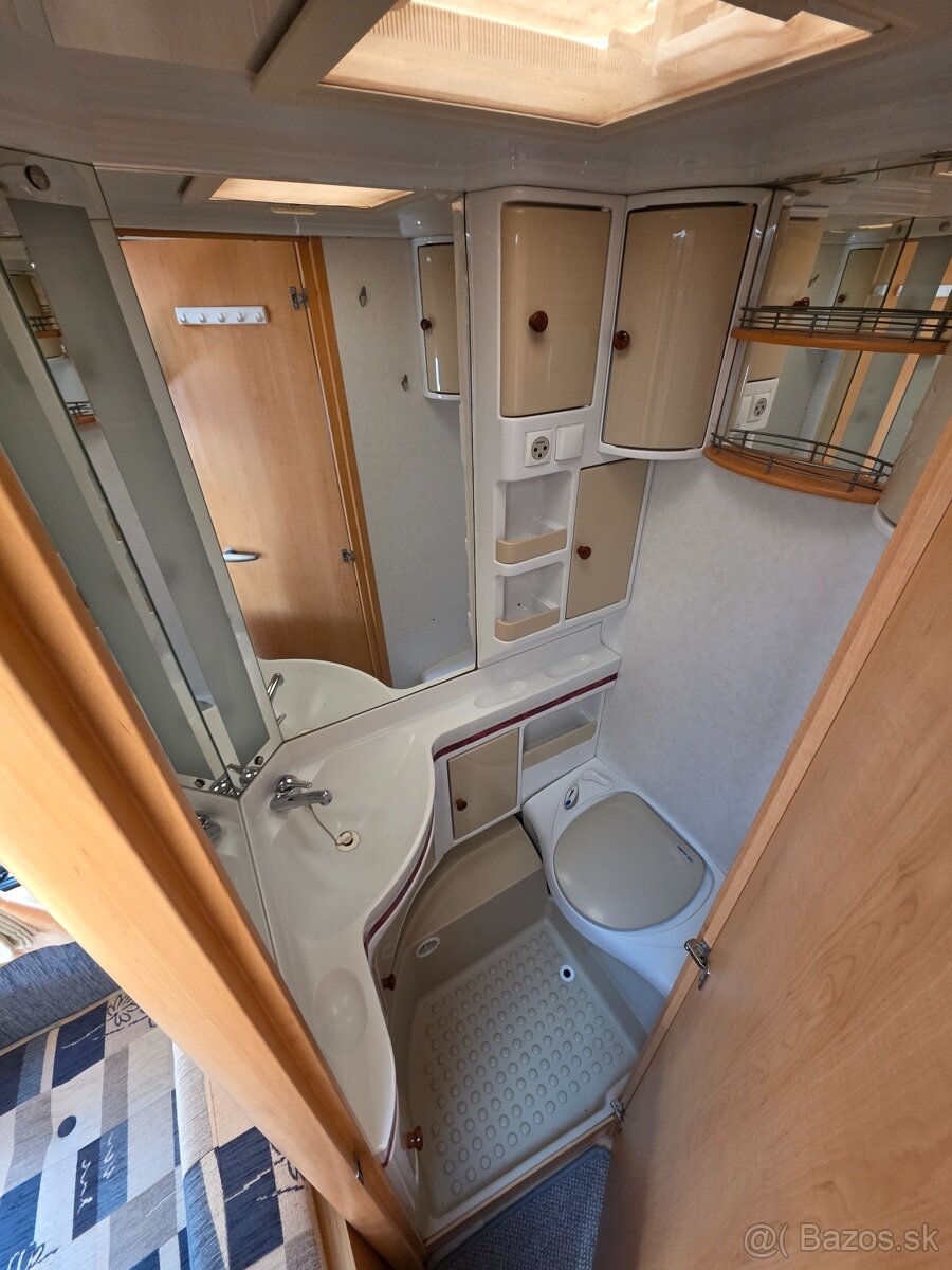 Obytny prives Hobby 440 De luxe - 2008, mover - 12