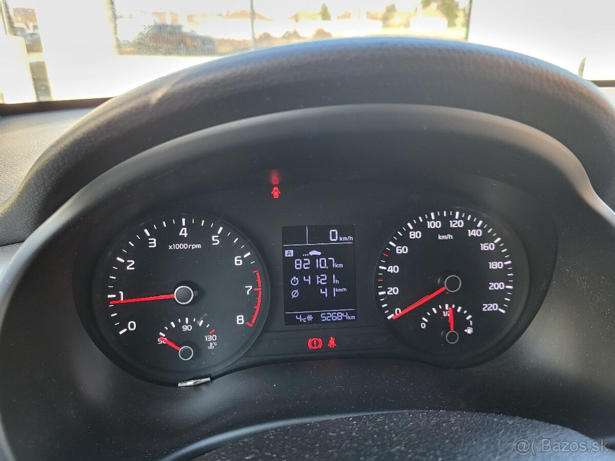 Kia Rio 1.4i Gold - 12