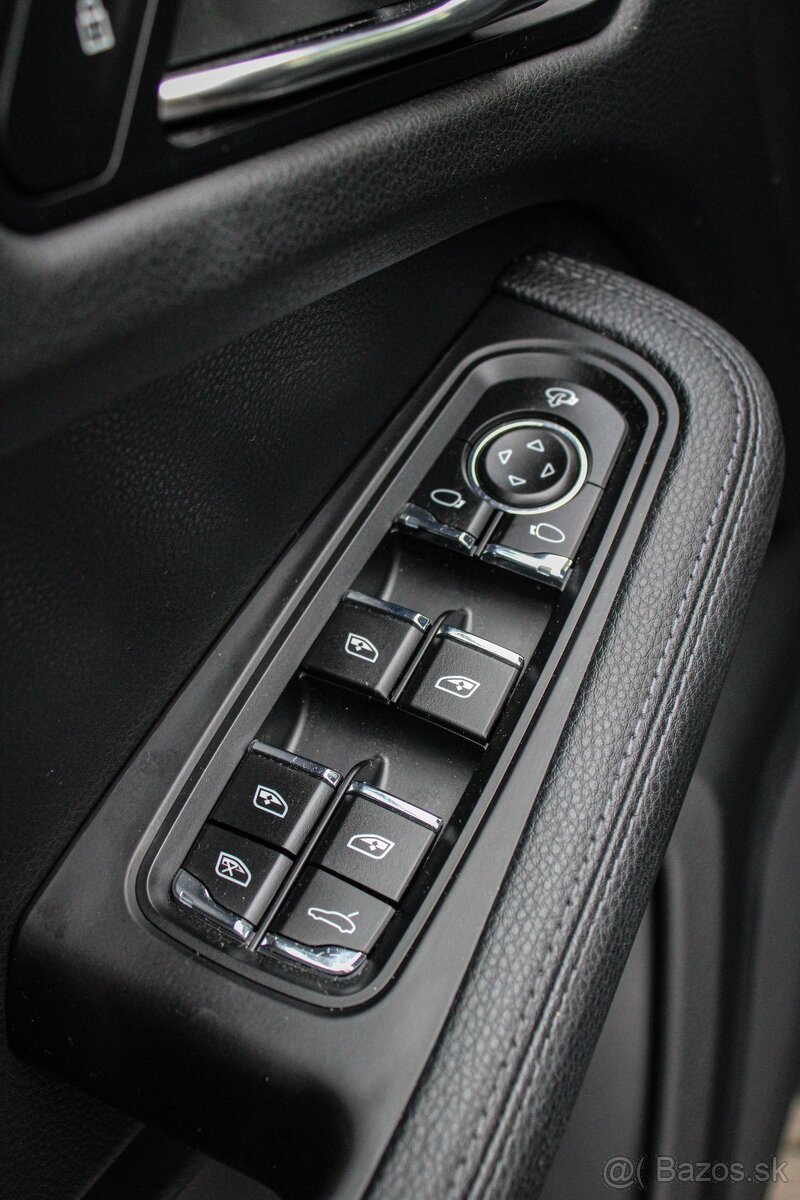 Porsche Macan PDK 195 kW - 12