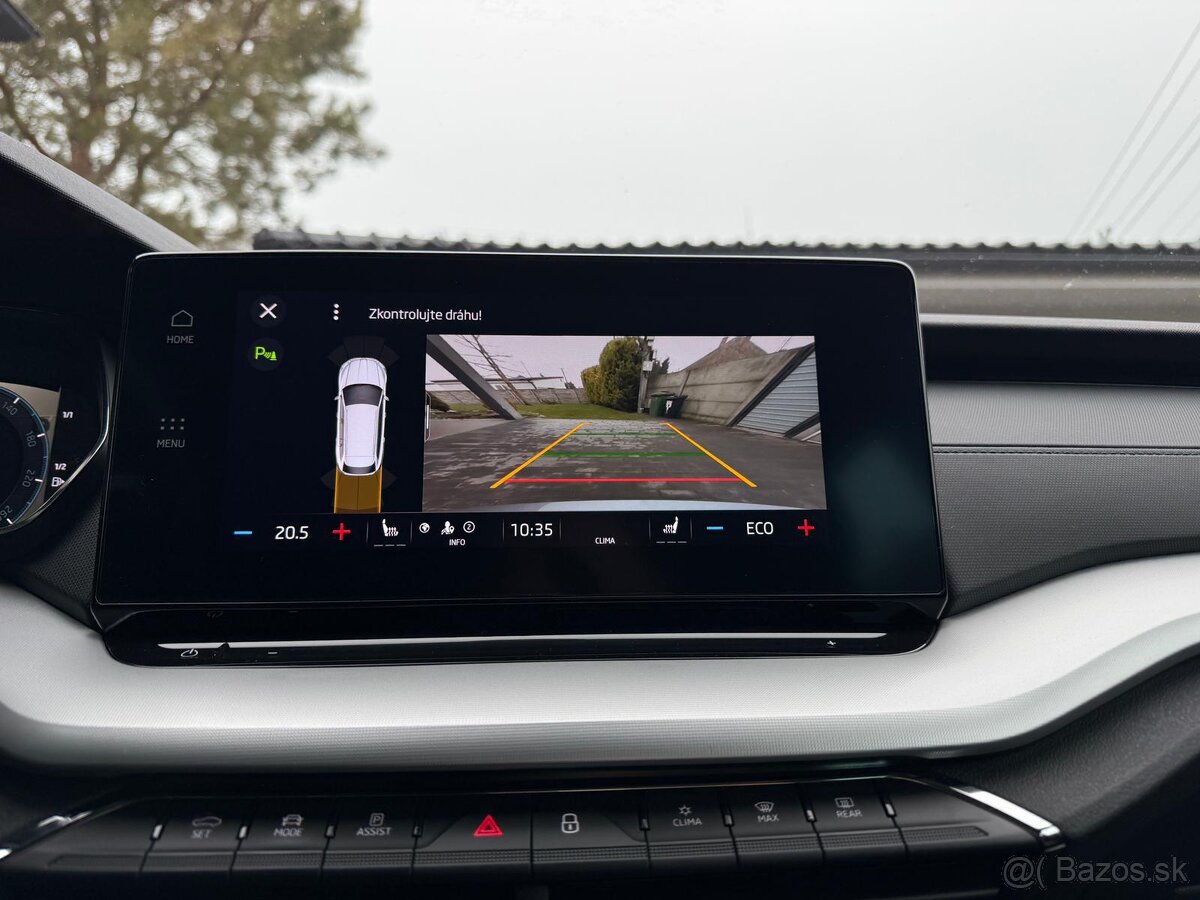 Škoda Octavia Combi 1.4 TSI iV PHEV Ambition - 12