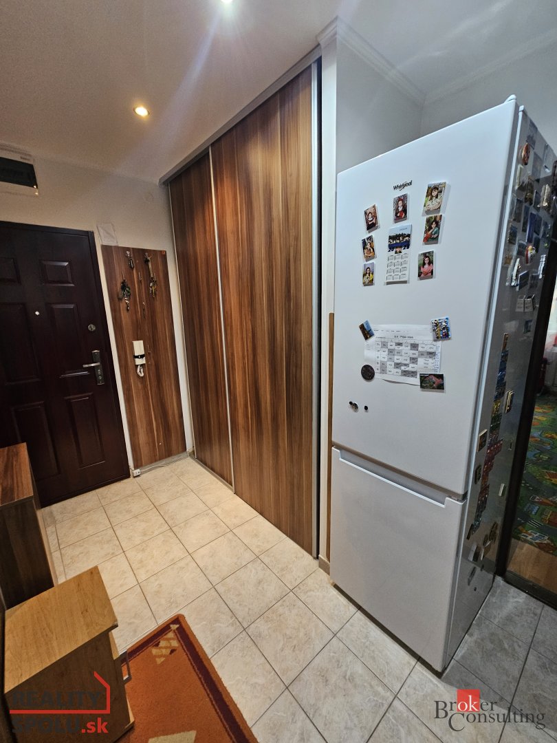 Moderný 3-izbový byt po kompletnej rekonštrukcii – Šahy - 12