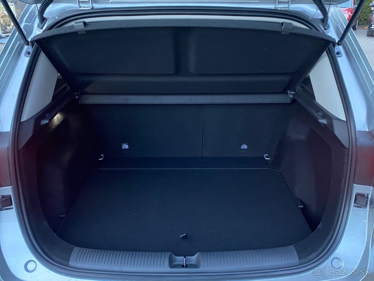 MG ZS EXCLUSIVE HEV 3/AT - 12