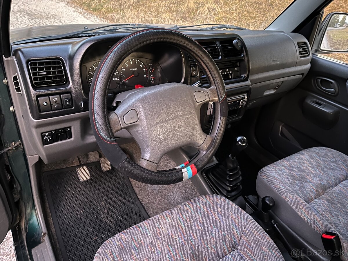Predám Suzuki Jimny 1,3 59 kw 4x4 - 12