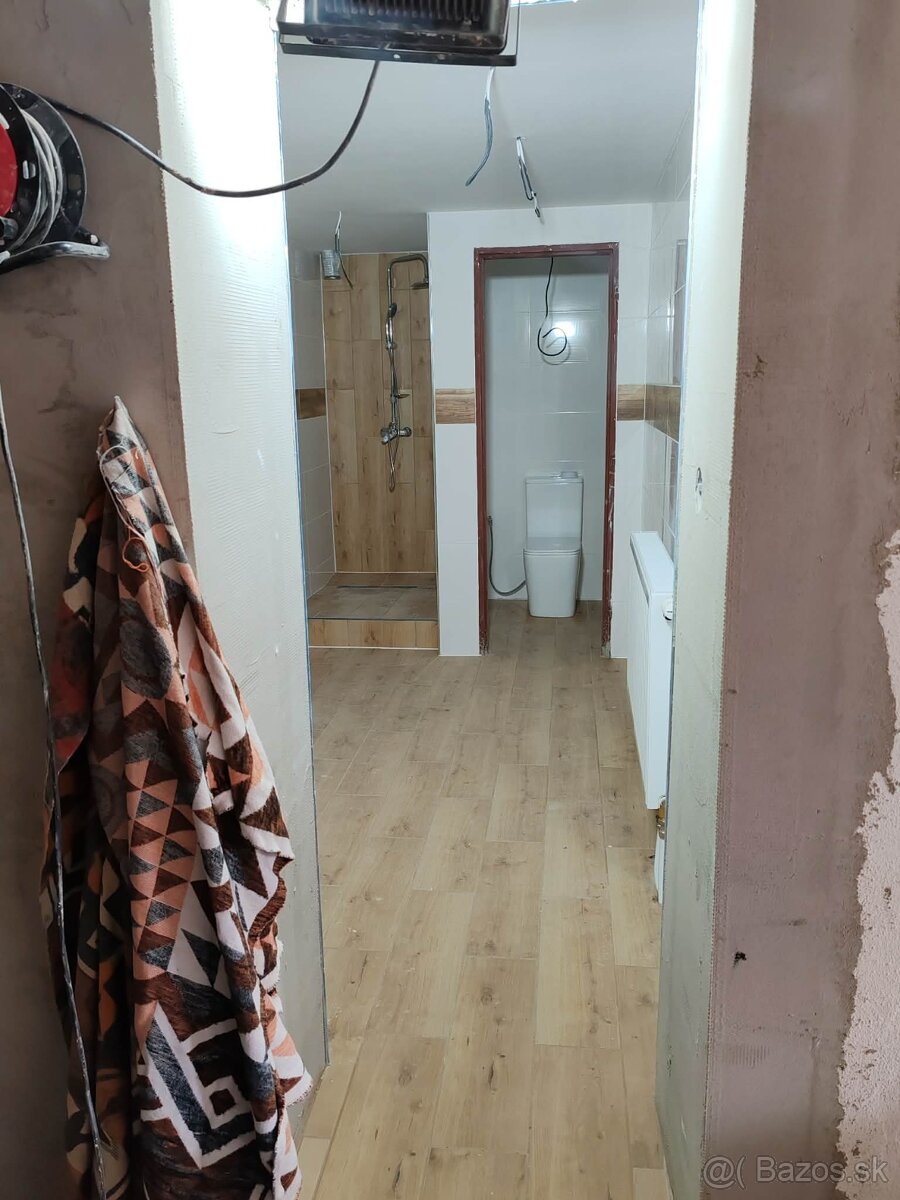 Murár hľadá zákazky - 12