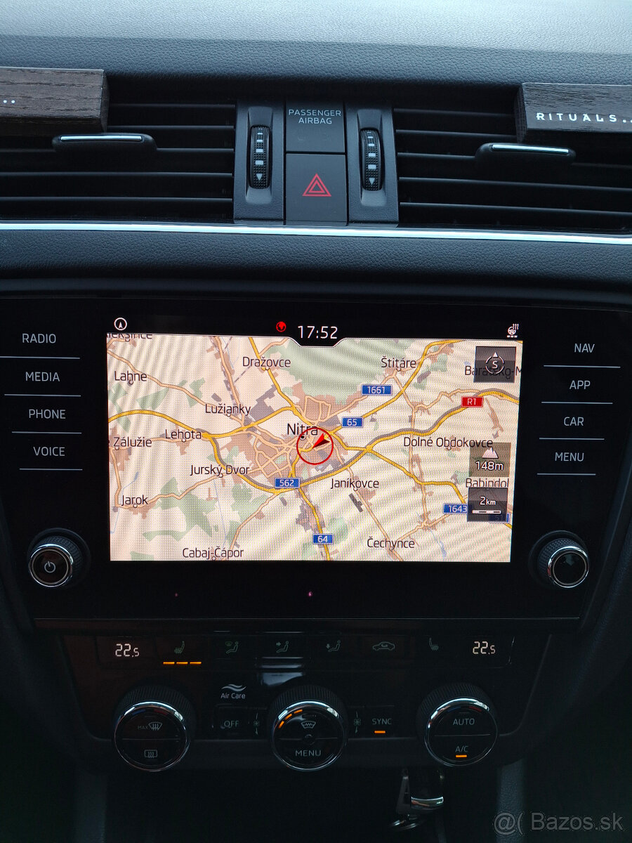 ŠKODA OCTAVIA III Combi TSI 132KW benzín - 12