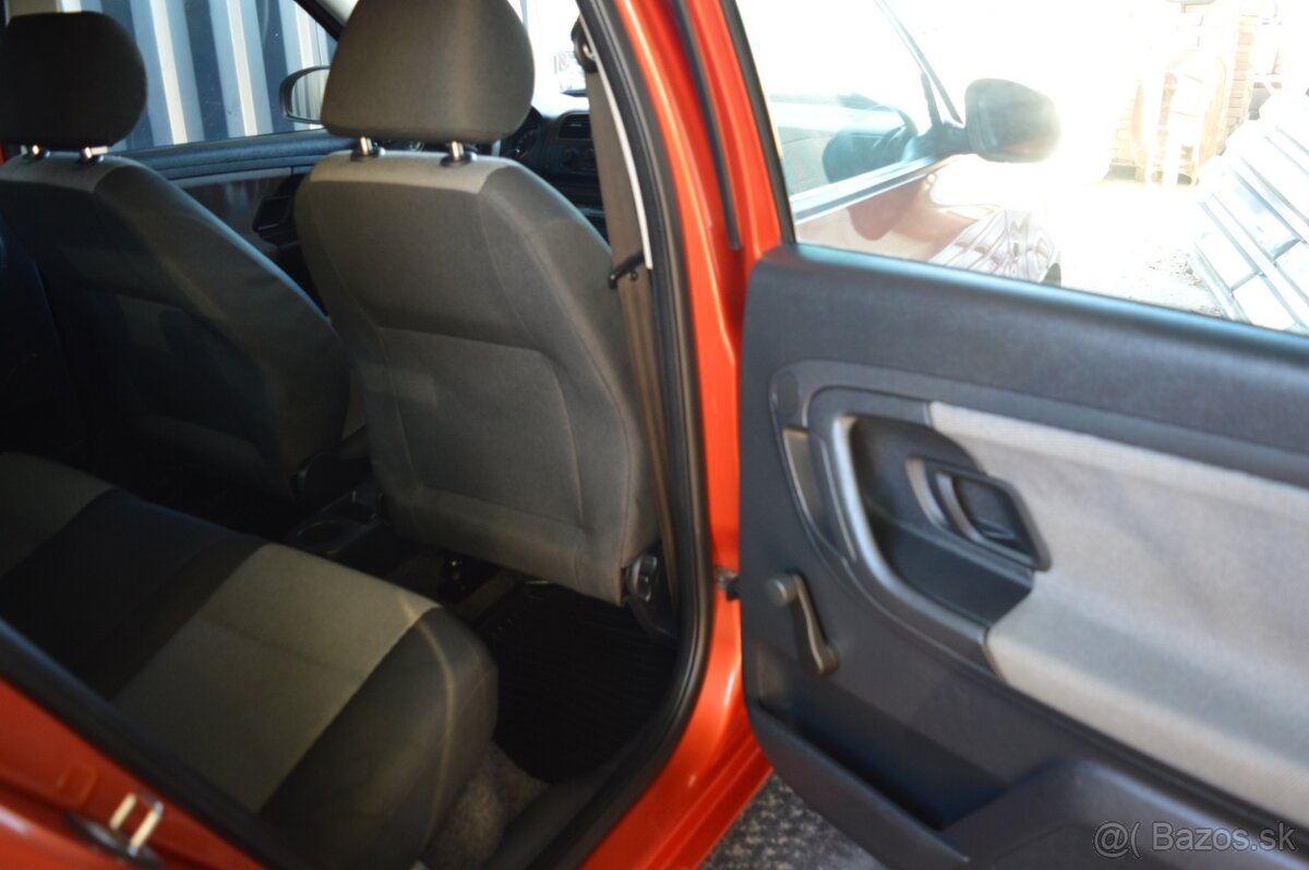 ŠKODA FABIA COMBI 1,2HTP 44kW 12/2009 Slovenské - 12