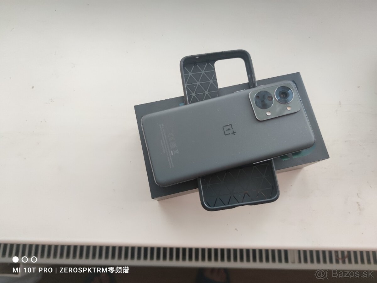 Oneplus Nord 2T 8/128GB 5G - 12