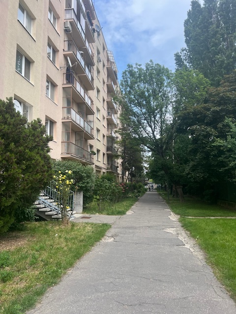 1 izbový byt v Ružinove, ŠÁNDOROVA ul - 12