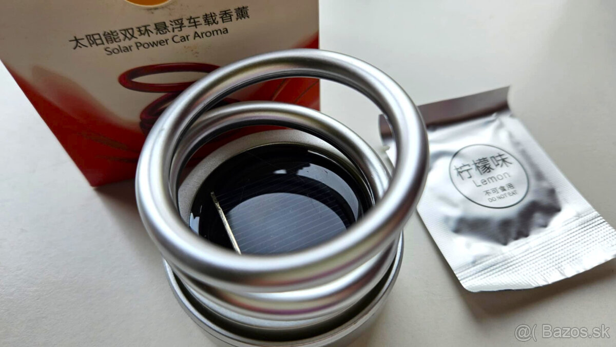 Doplnky do auta: Solárny difuzér, protišmyková podložka a i. - 12