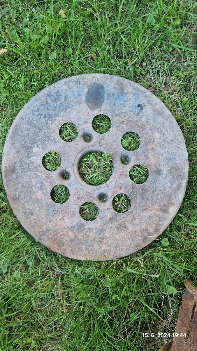 Diely poľnohospodárske stroje - 12