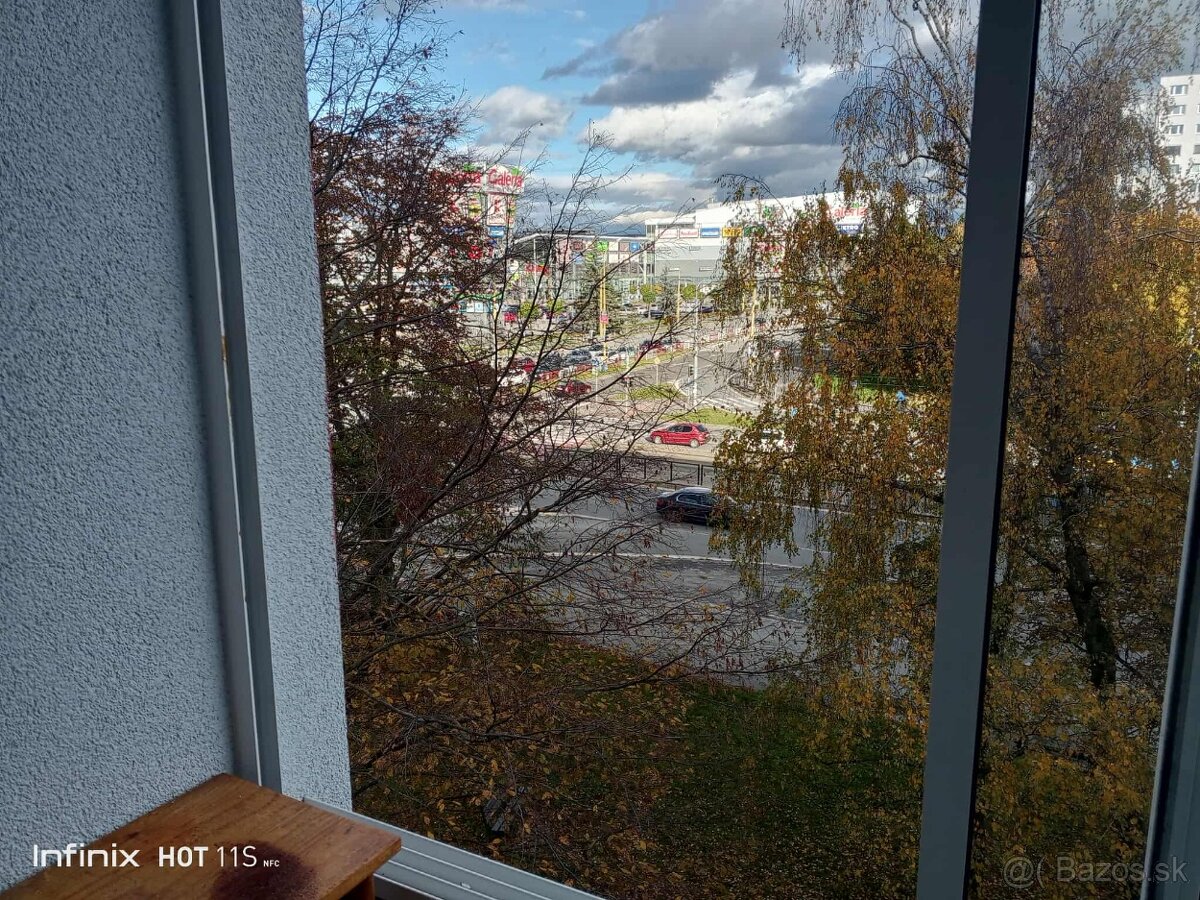 Prenajmem 1 izbový byt s lodžiou na Terase - 12