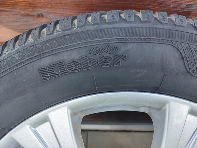 elektrony 5X108 R17 ET32 + 225/55 R17 zimné kleber - 12