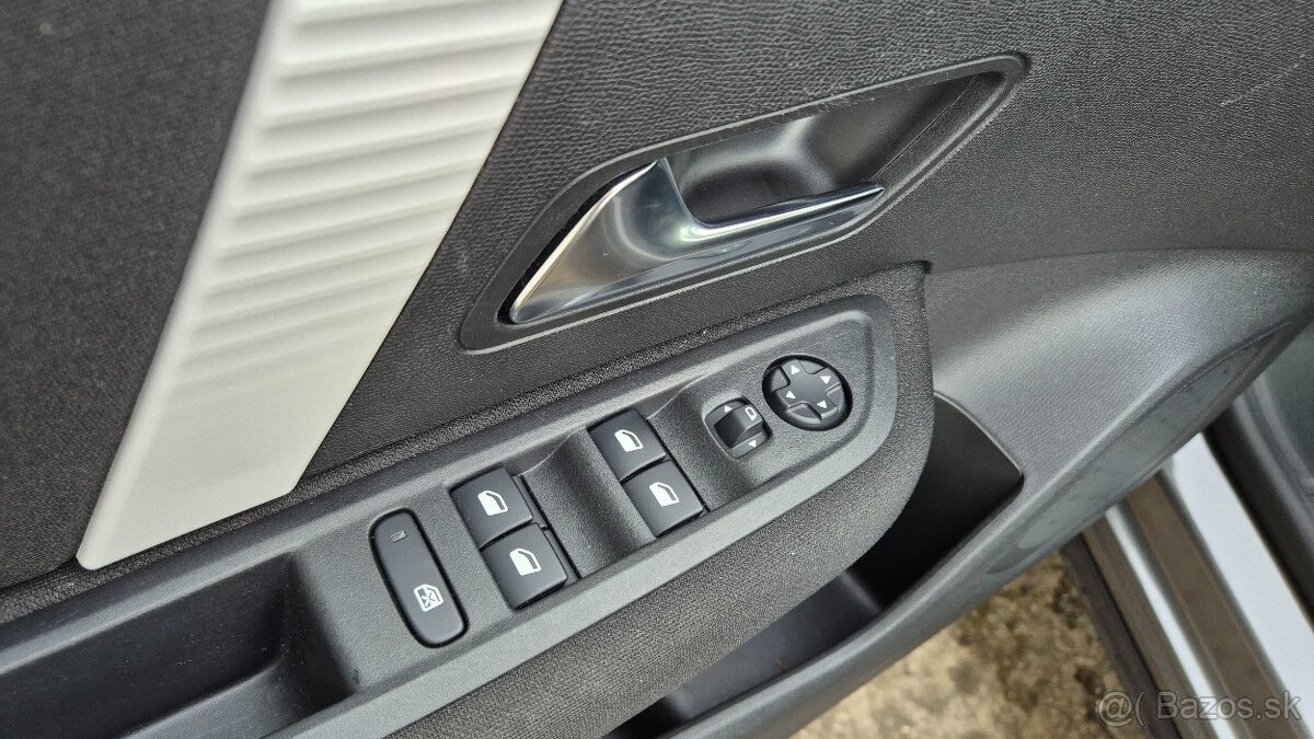 Citroën C4 PureTech 100 S S Feel SK 1 majiteľ - 12