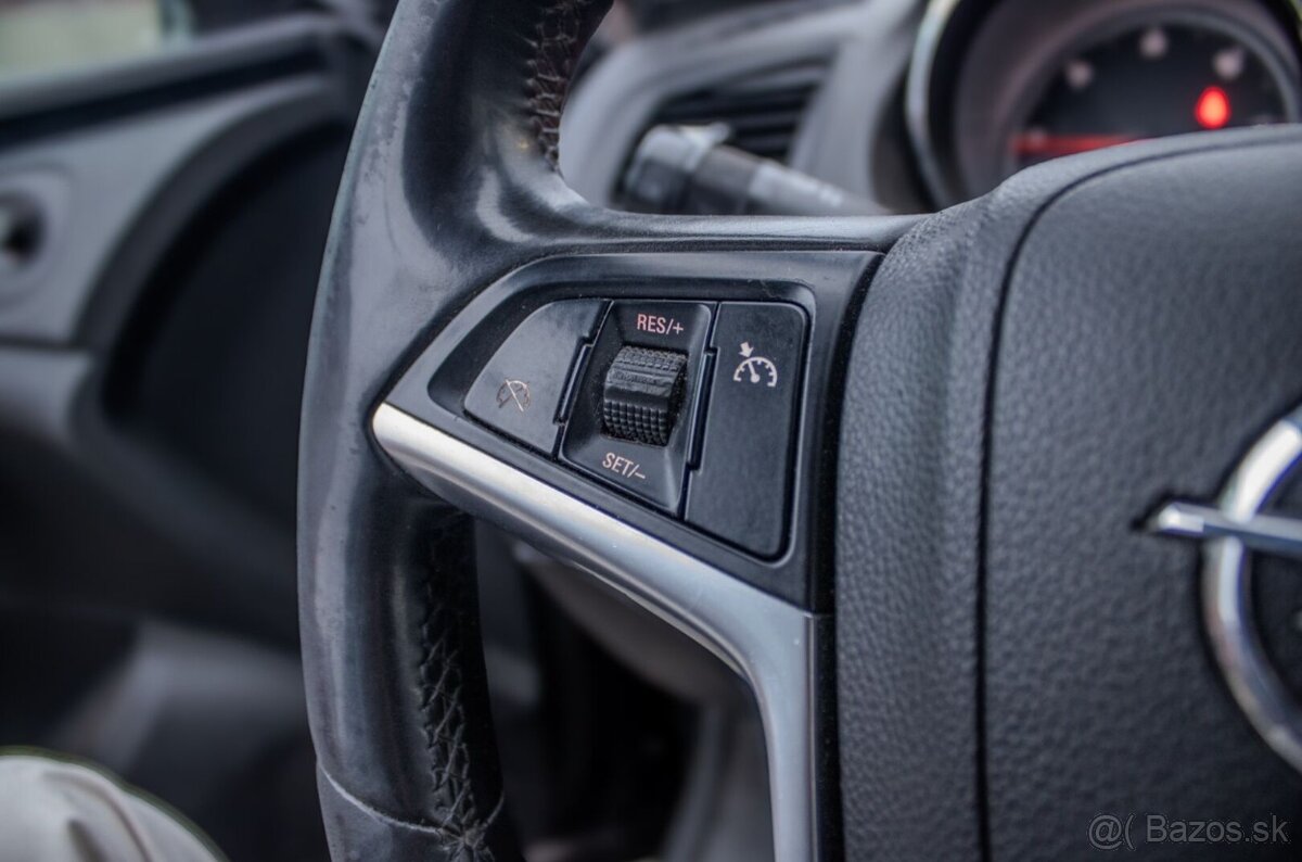 Opel Insignia ST 2.0 CDTI 130k Edition - 12