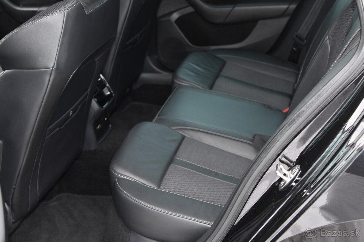 Škoda Octavia Combi 2.0 TDI Style DSG - 12