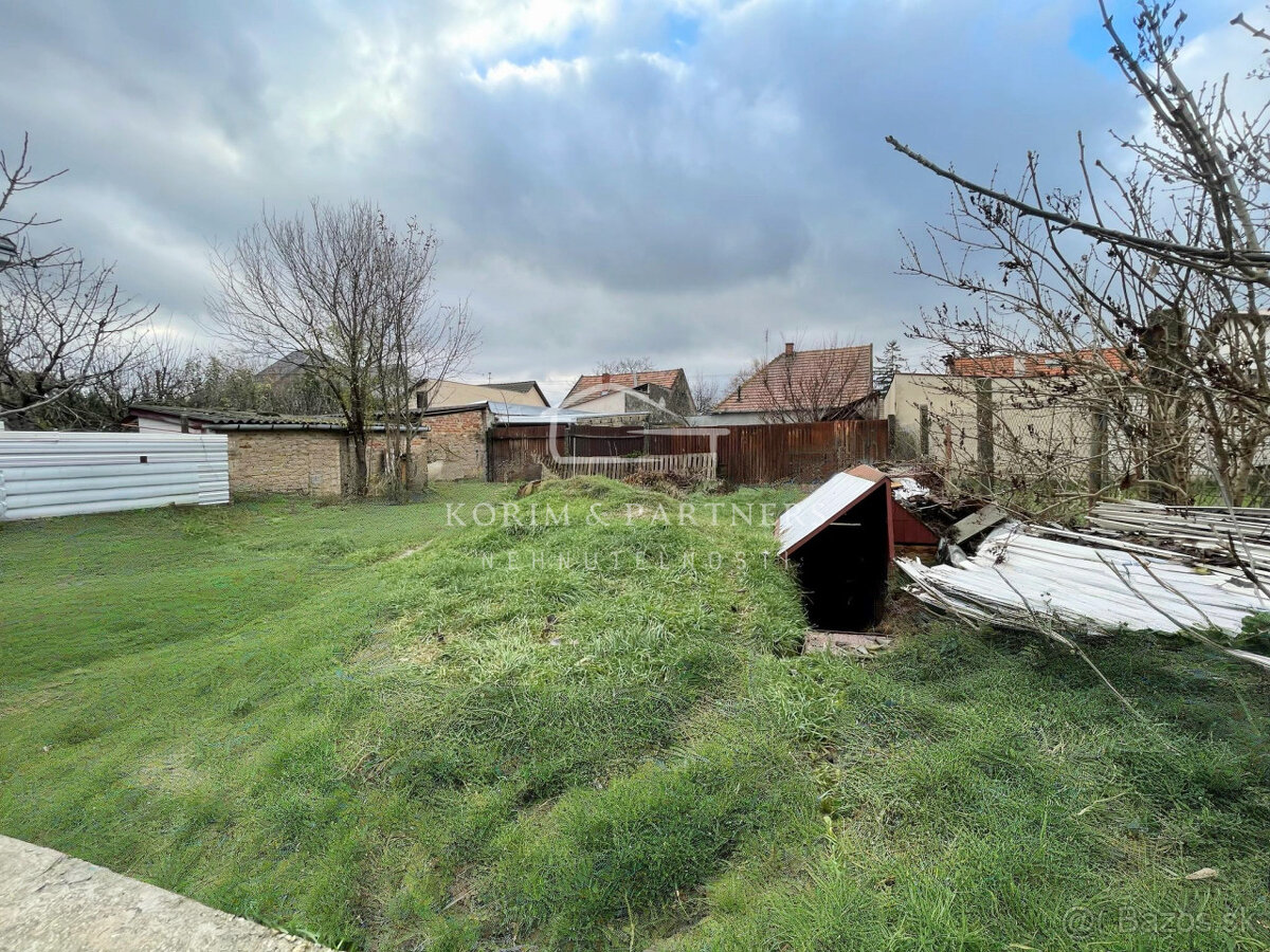 Rodinný dom v obľúbenej lokalite - 12