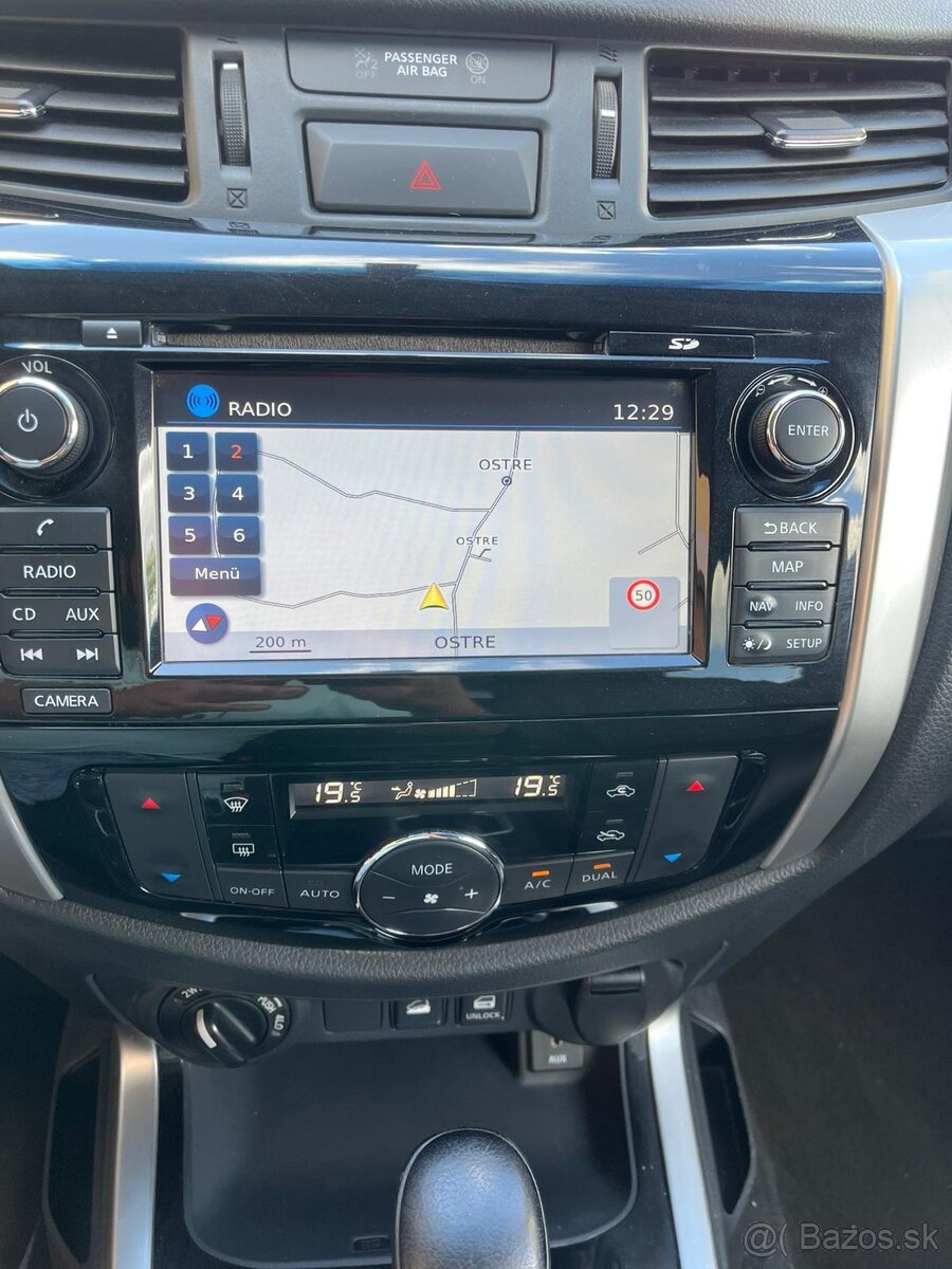 Nissan Navara Double Cab 190 - 12