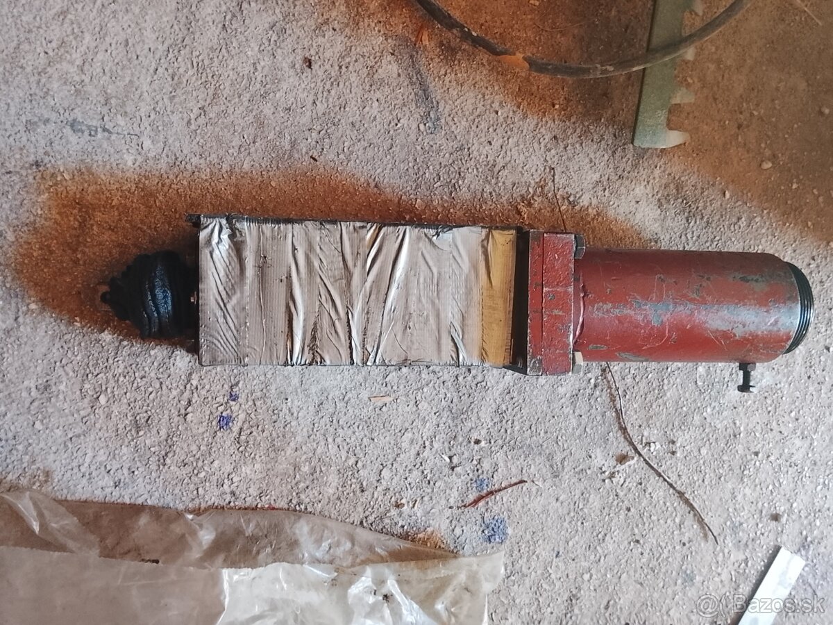 Náhradné diely, kolesá, pneumatiky - 12