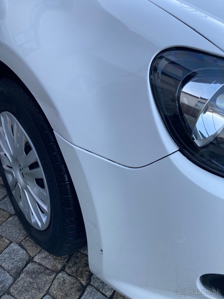 Volkswagen Golf 1.2tsi - 12