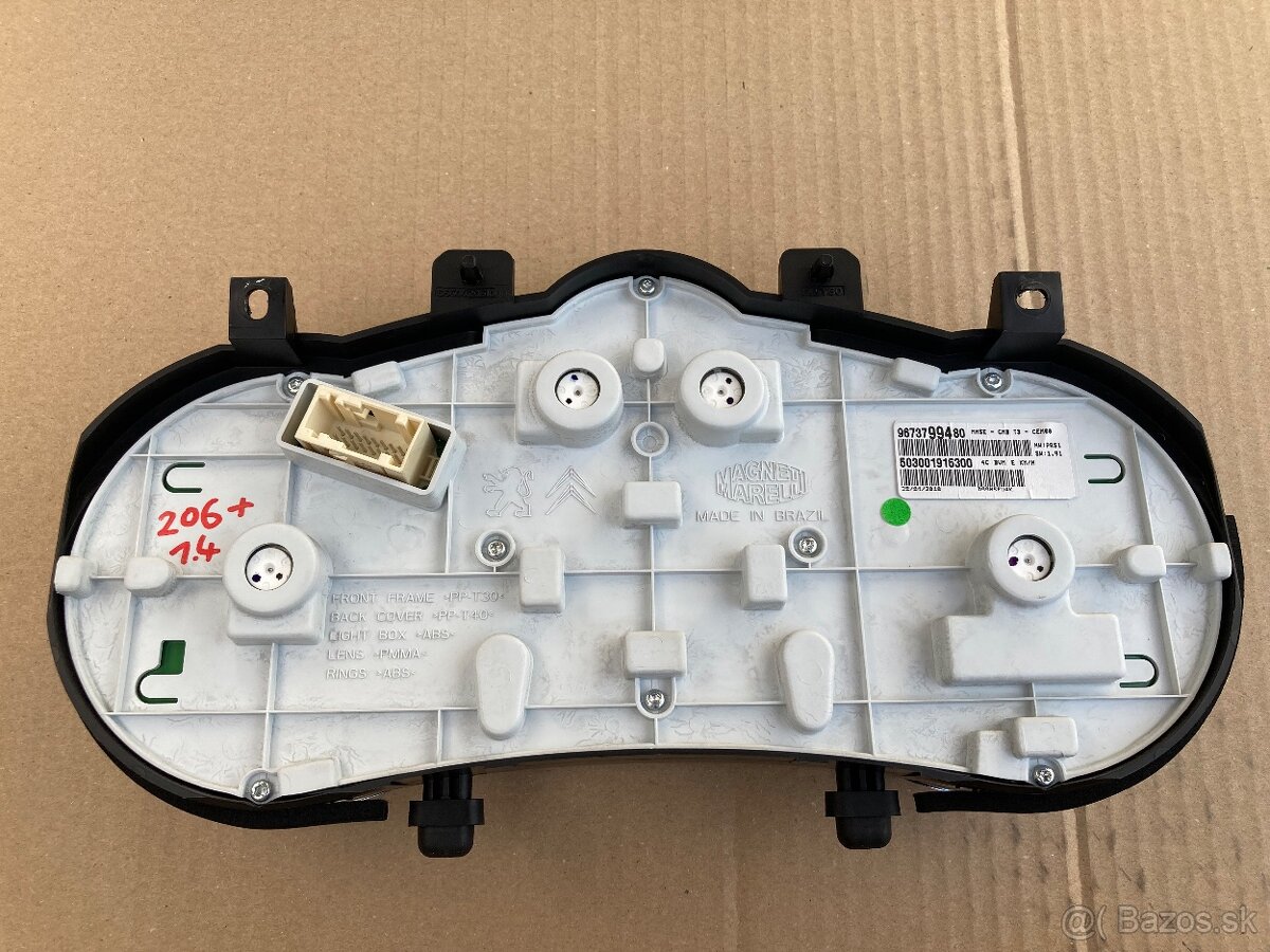 Budík/ prístrojový panel - 12