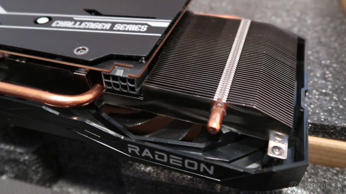 Predám GPU AMD Radeon RX 6600 XT AsRock Challenger - 12