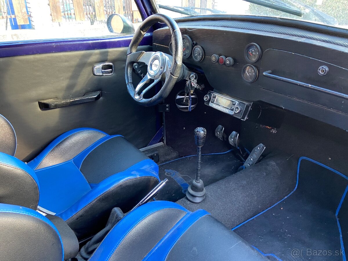 VW CHROBAK CABRIO - 12