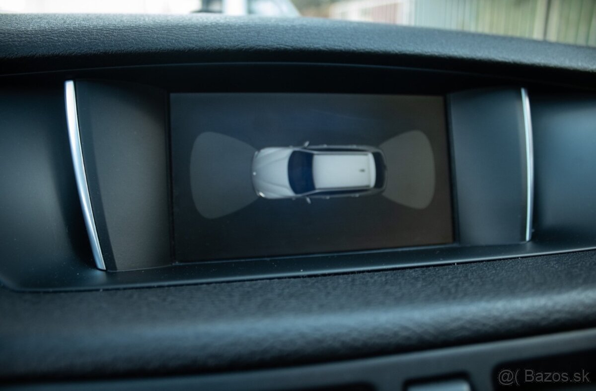 BMW X1 XDrive 18d M-packet - 12