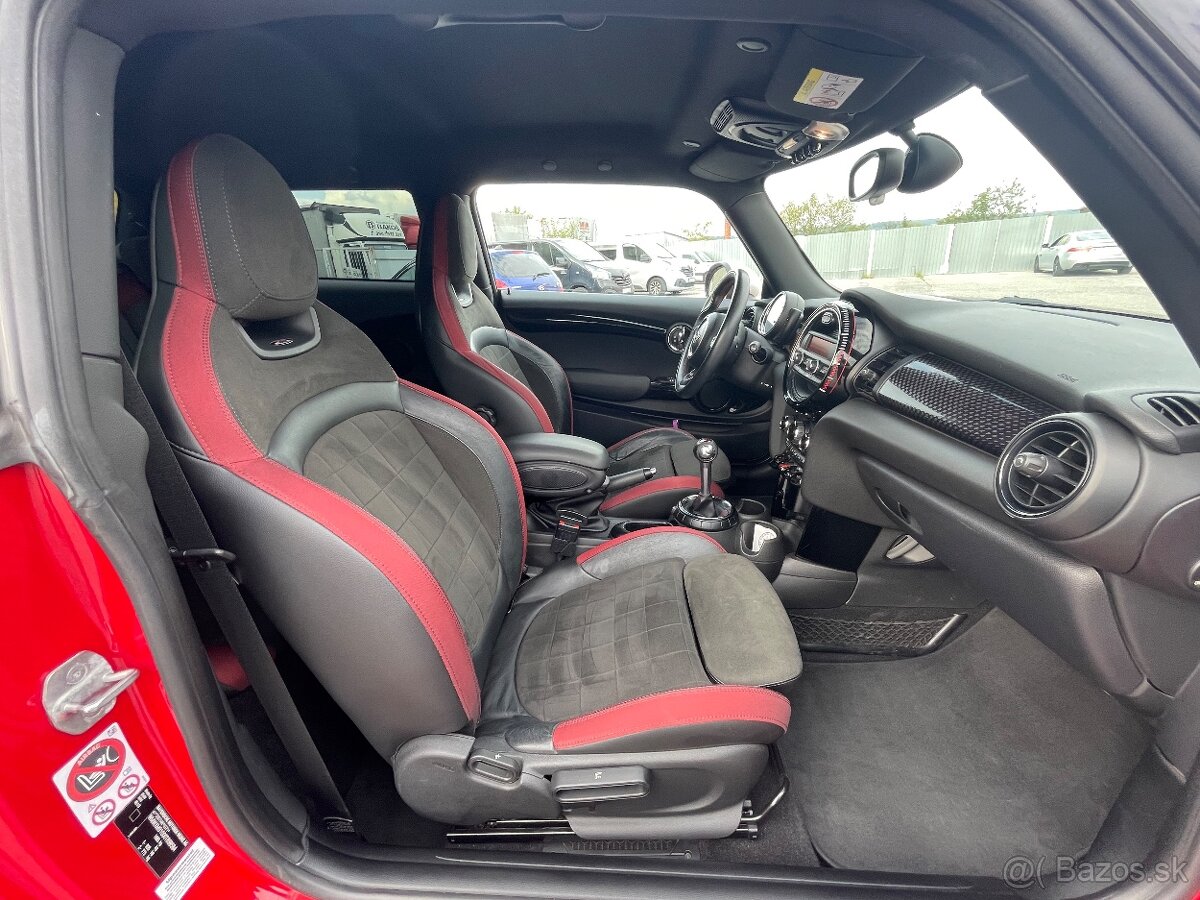 Mini John Cooper Works 170kw - 12