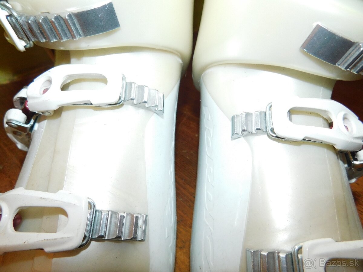 Nordica č-42 Woman - 12