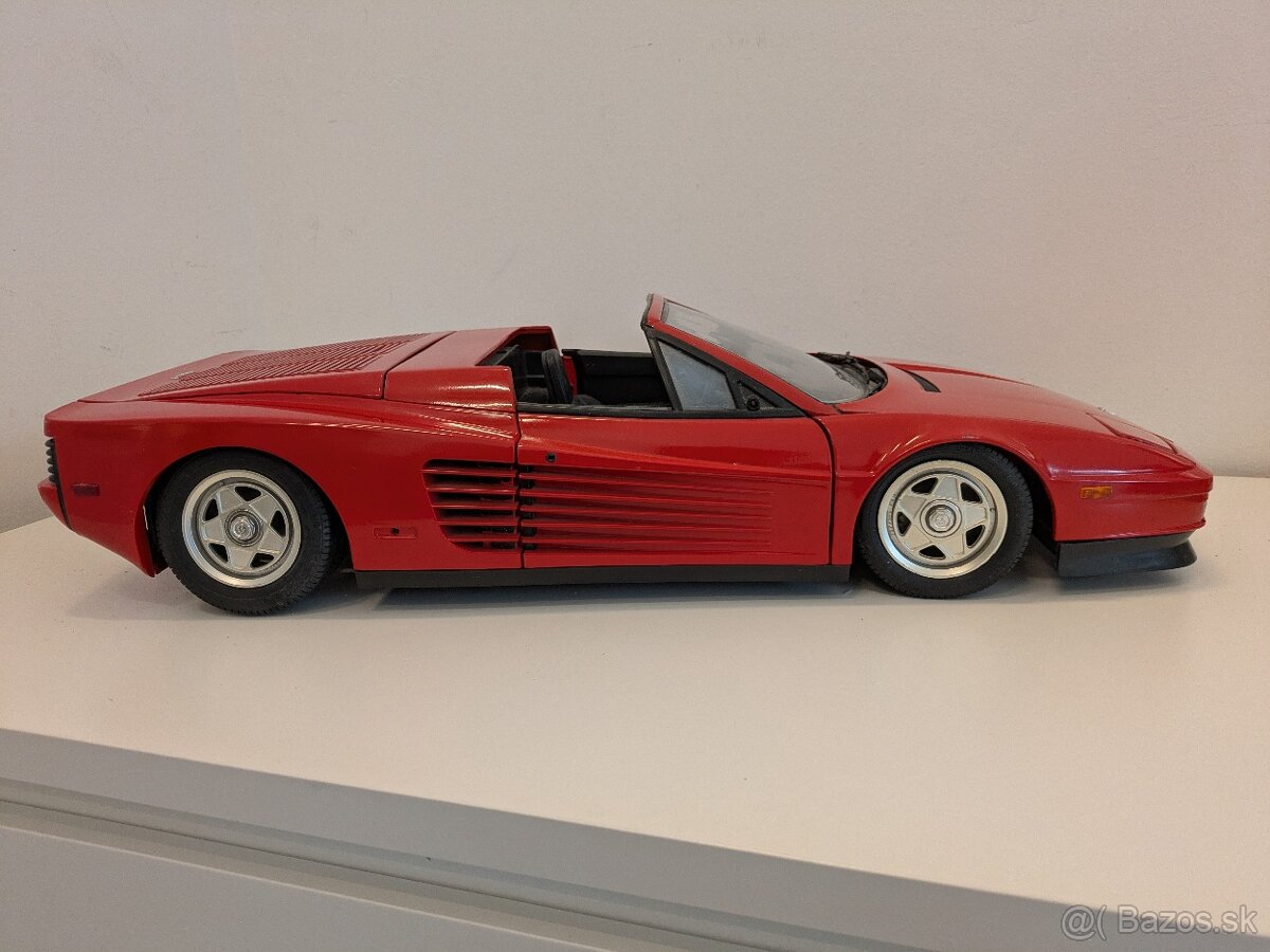 Vianočná cena - Pocher 1:8 Ferrari Testarossa Spider (K54) - 12