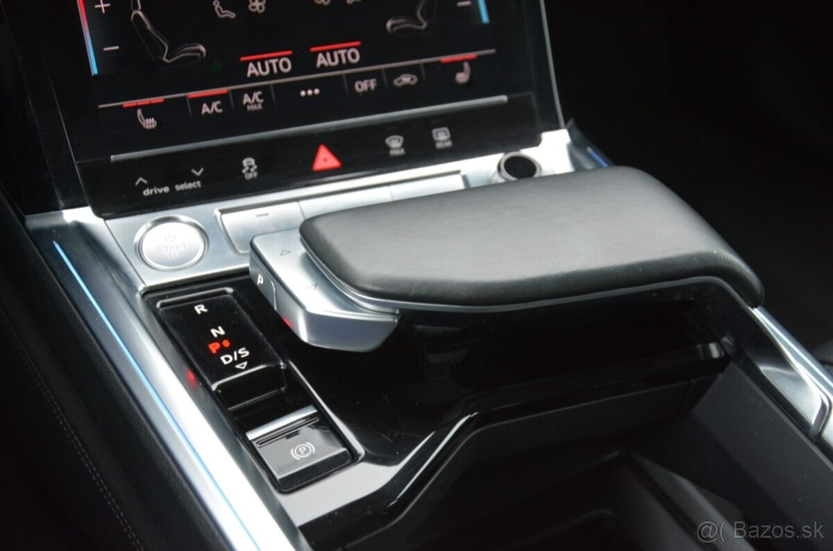 Audi E-tron 55 Advance 4x4 Baterka v záruke - 12