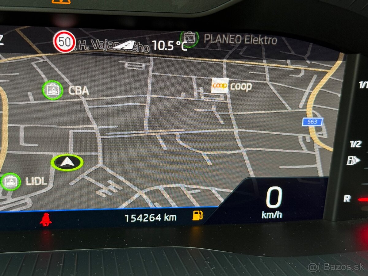 Škoda Karoq 2.0 TDI EVO Style 4x4 DSG Webasto Full LED - 12