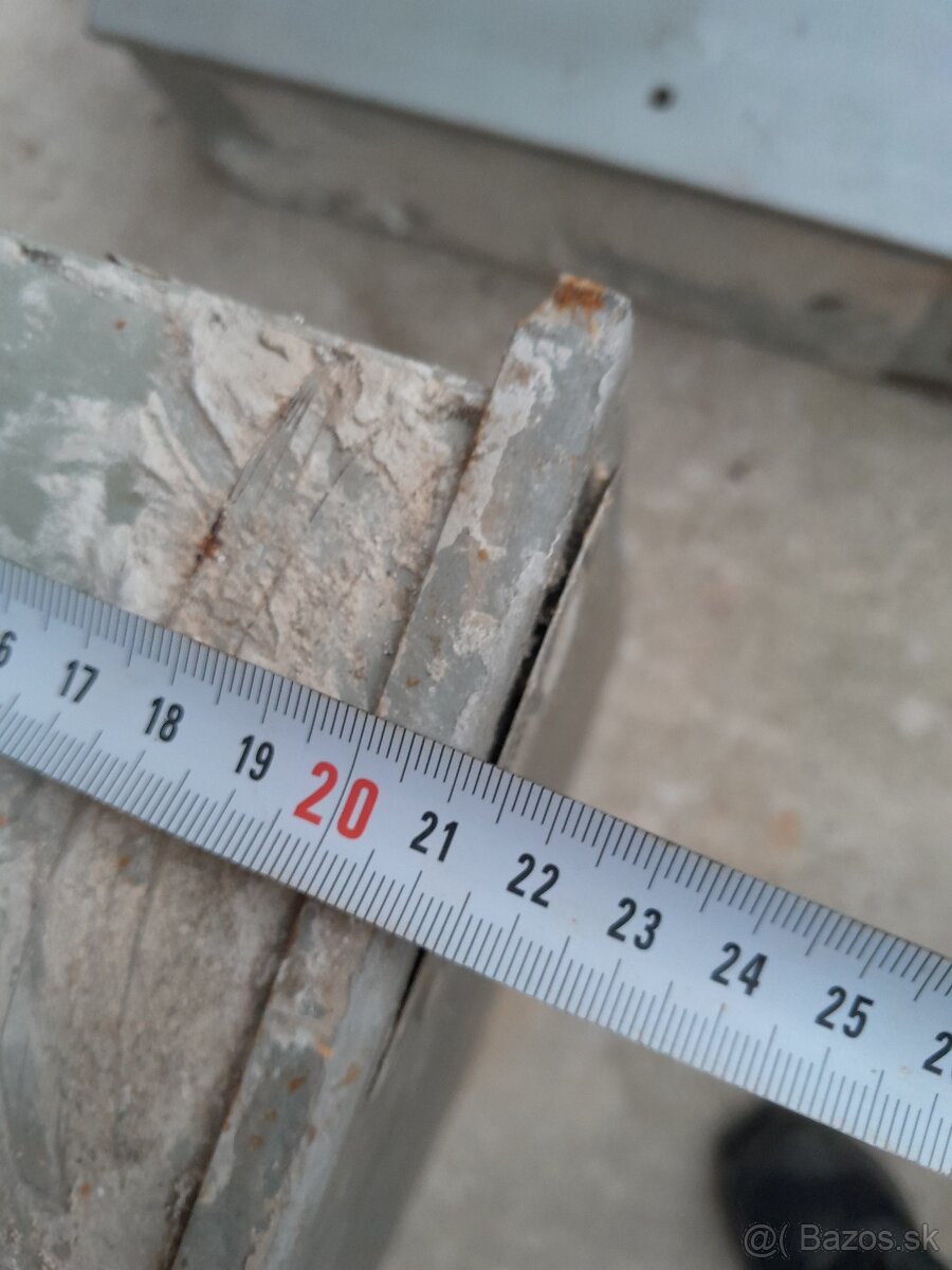 Predám rozvodné skrine - 12